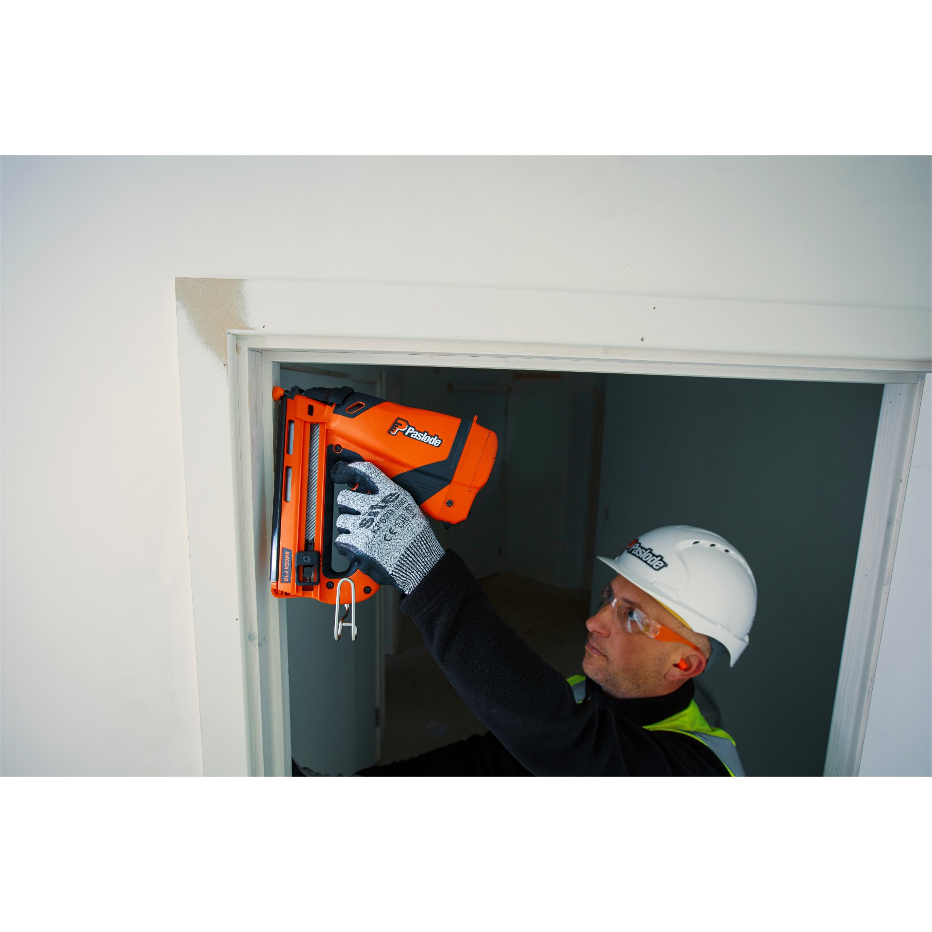 Schutzhelm, Helm, Arbeiter, Tür, Elektrische Bohrmaschine