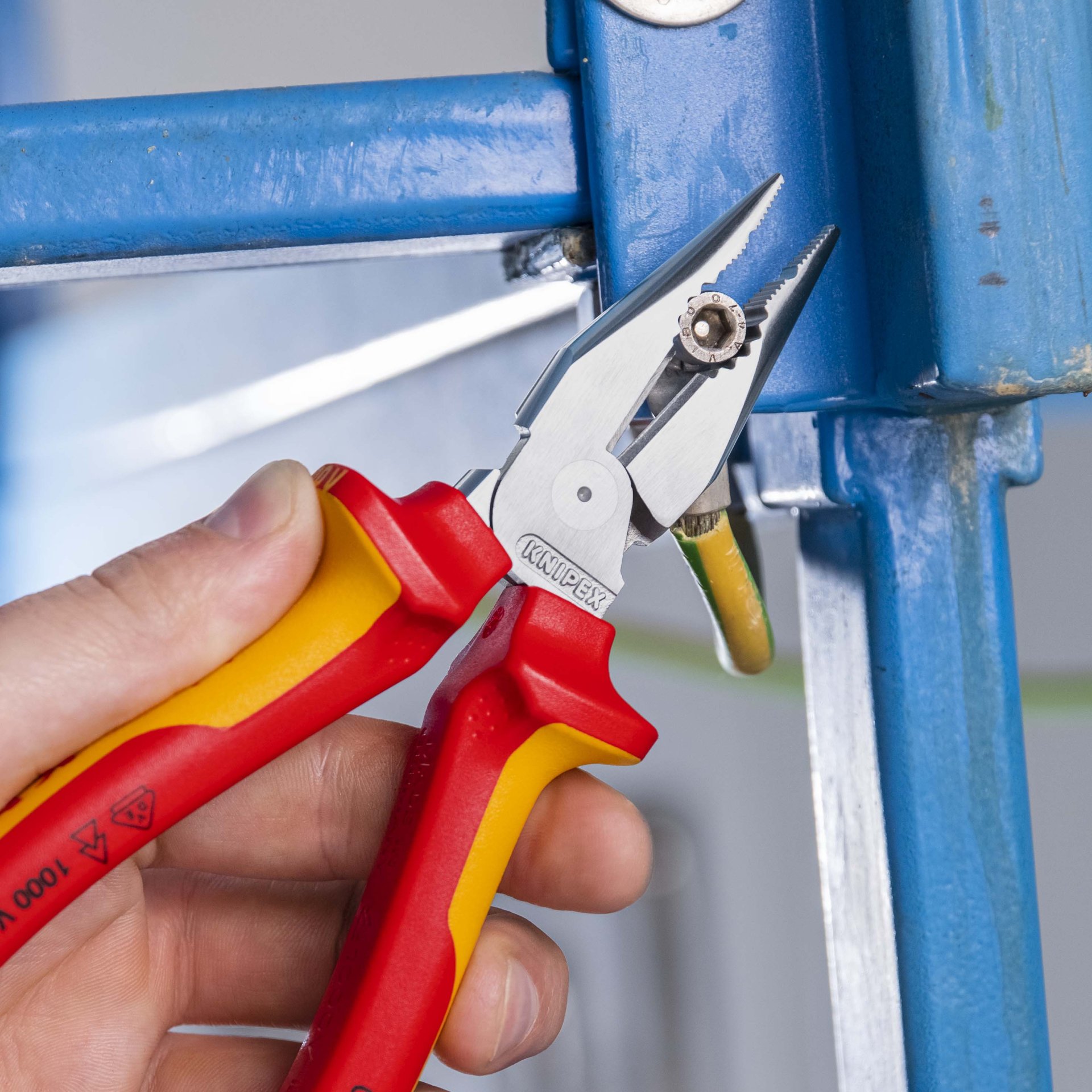 Gerät, Schraubenzieher, Werkzeug, Zangen