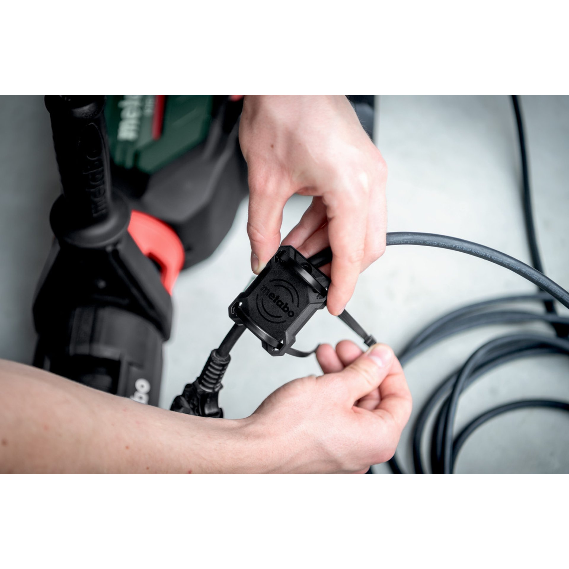 Adapter, Elektronik, Drinnen, Innenarchitektur