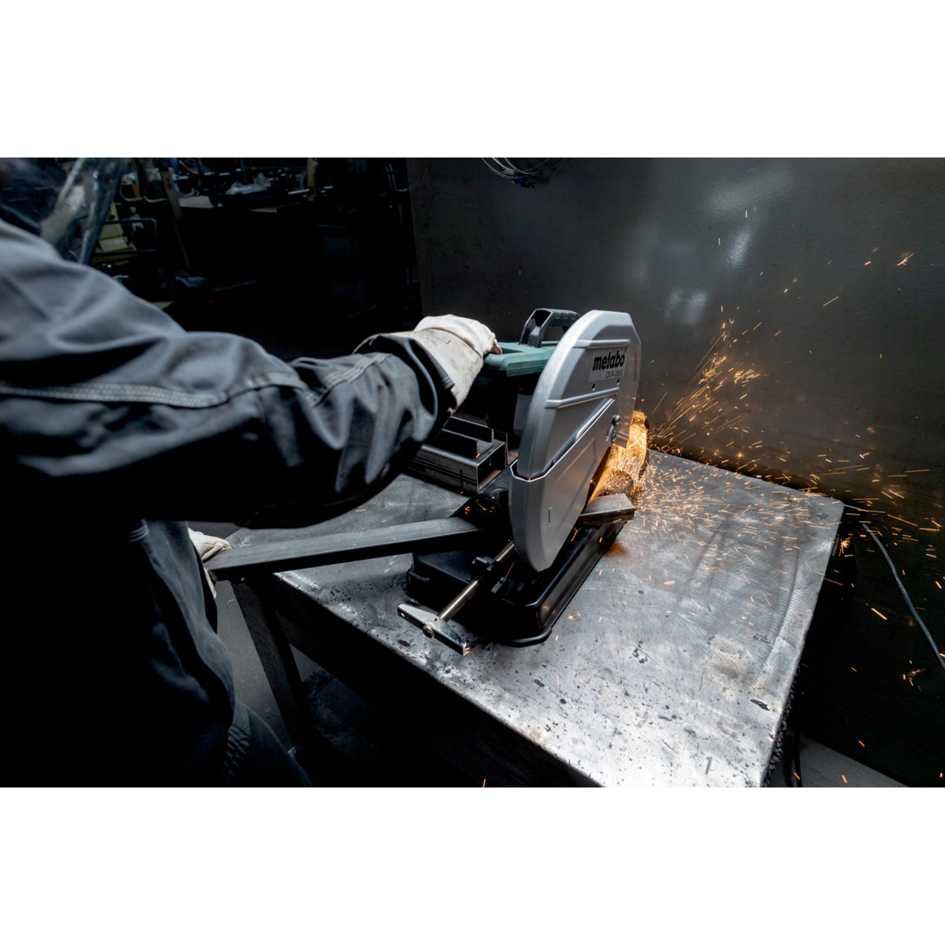 Erwachsener, Männlich, Mann, Person, Metallbearbeitung