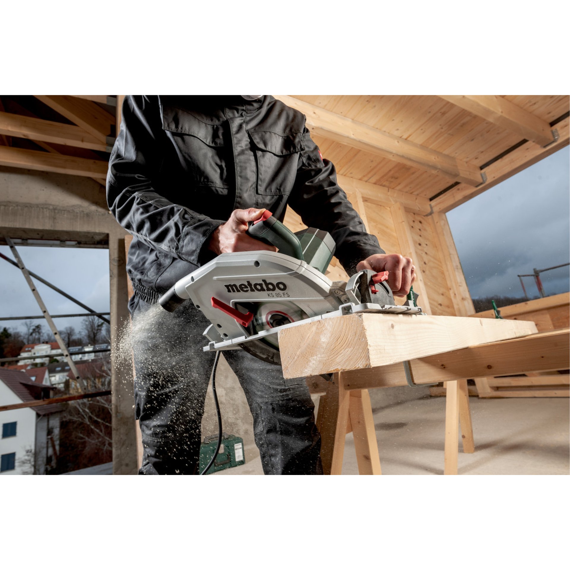 Person, Holzbearbeitung