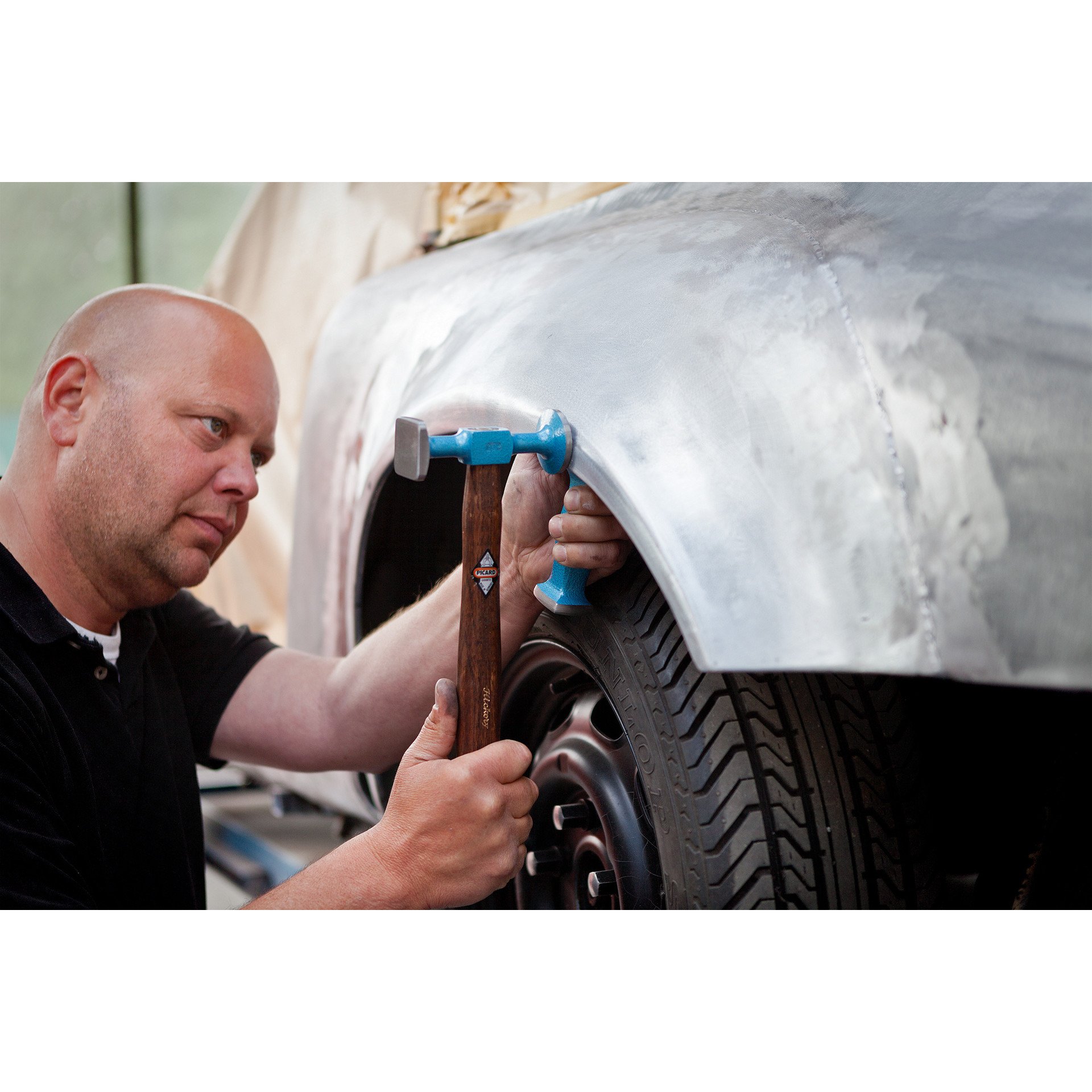 Leichtmetallfelge, Erwachsener, Männlich, Mann, Person