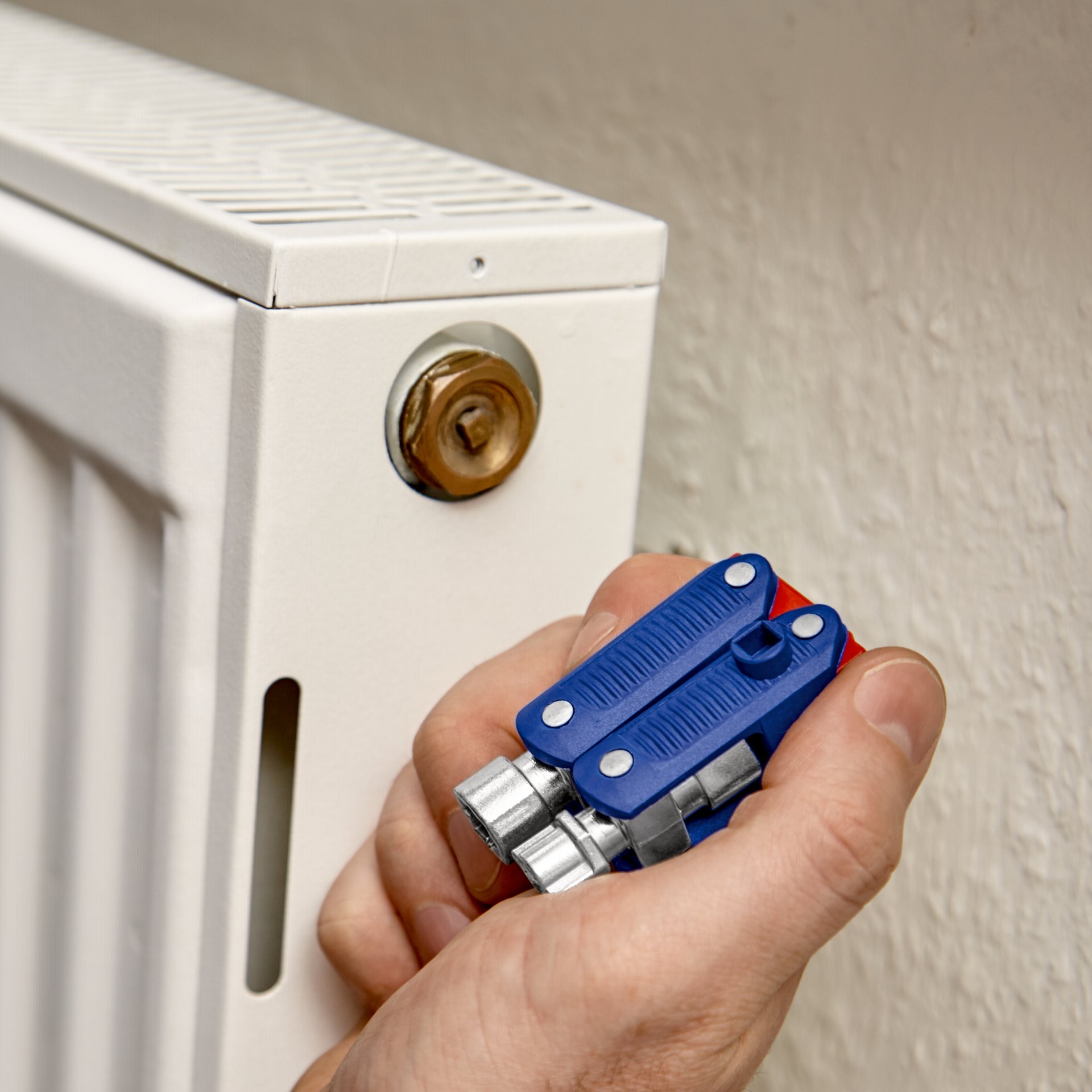 Finger, Person, Pistole, Innenarchitektur, Elektrisches Gerät