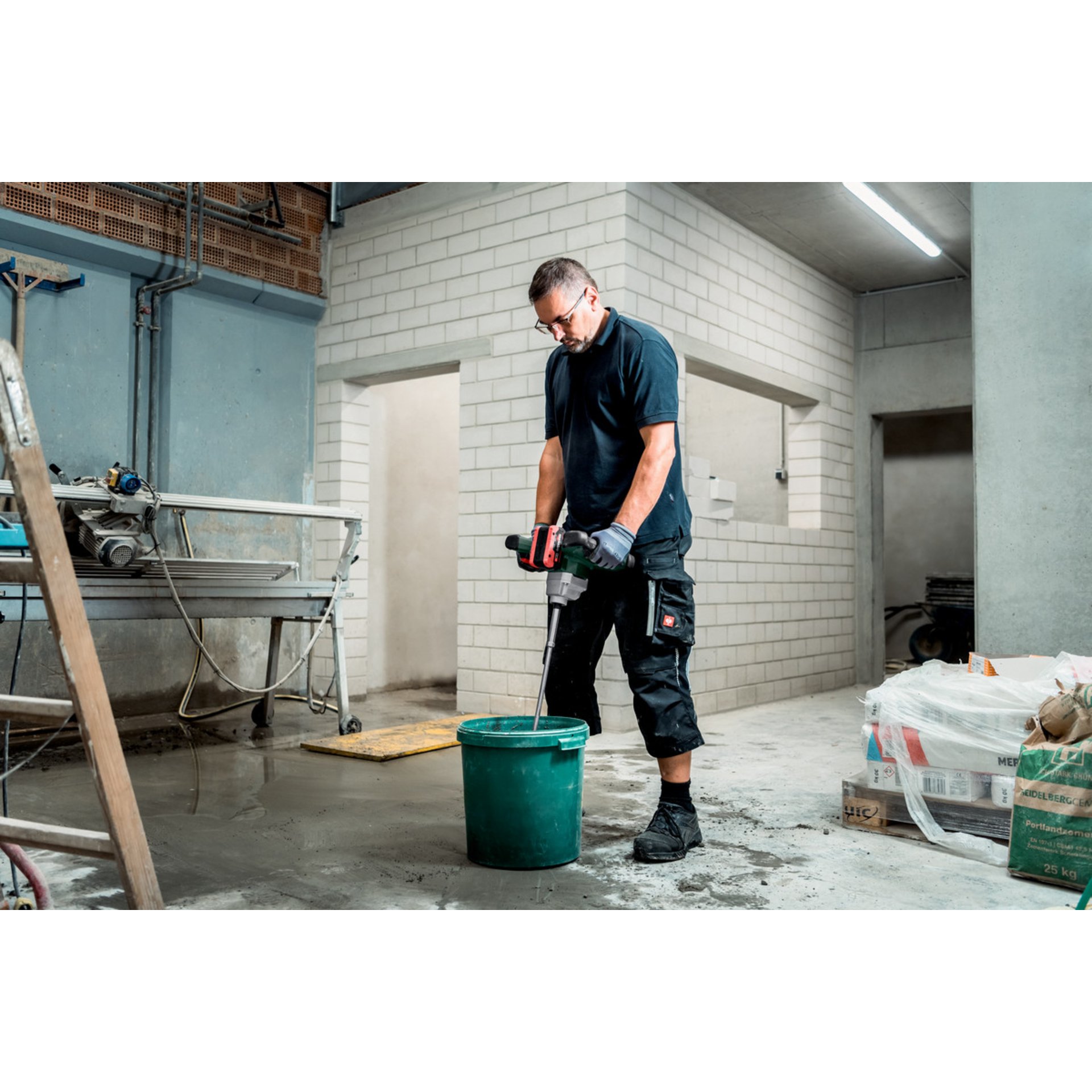 Gerät, Elektrische Bohrmaschine, Werkzeug