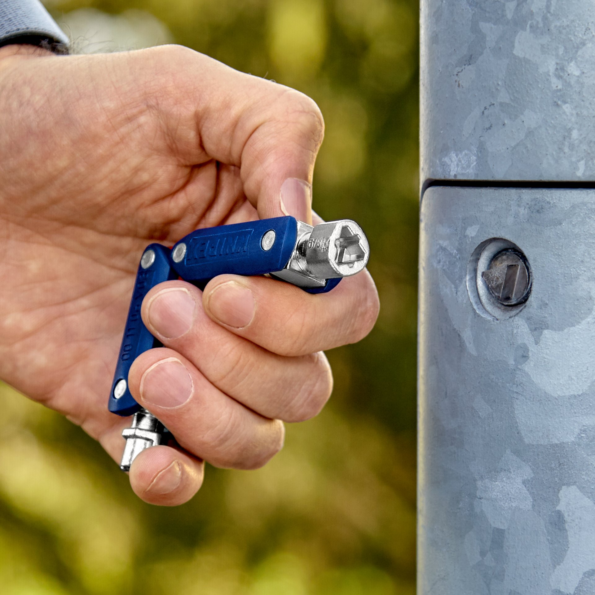 Finger, Hand, Person, Schraubenzieher, Leichtmetallfelge