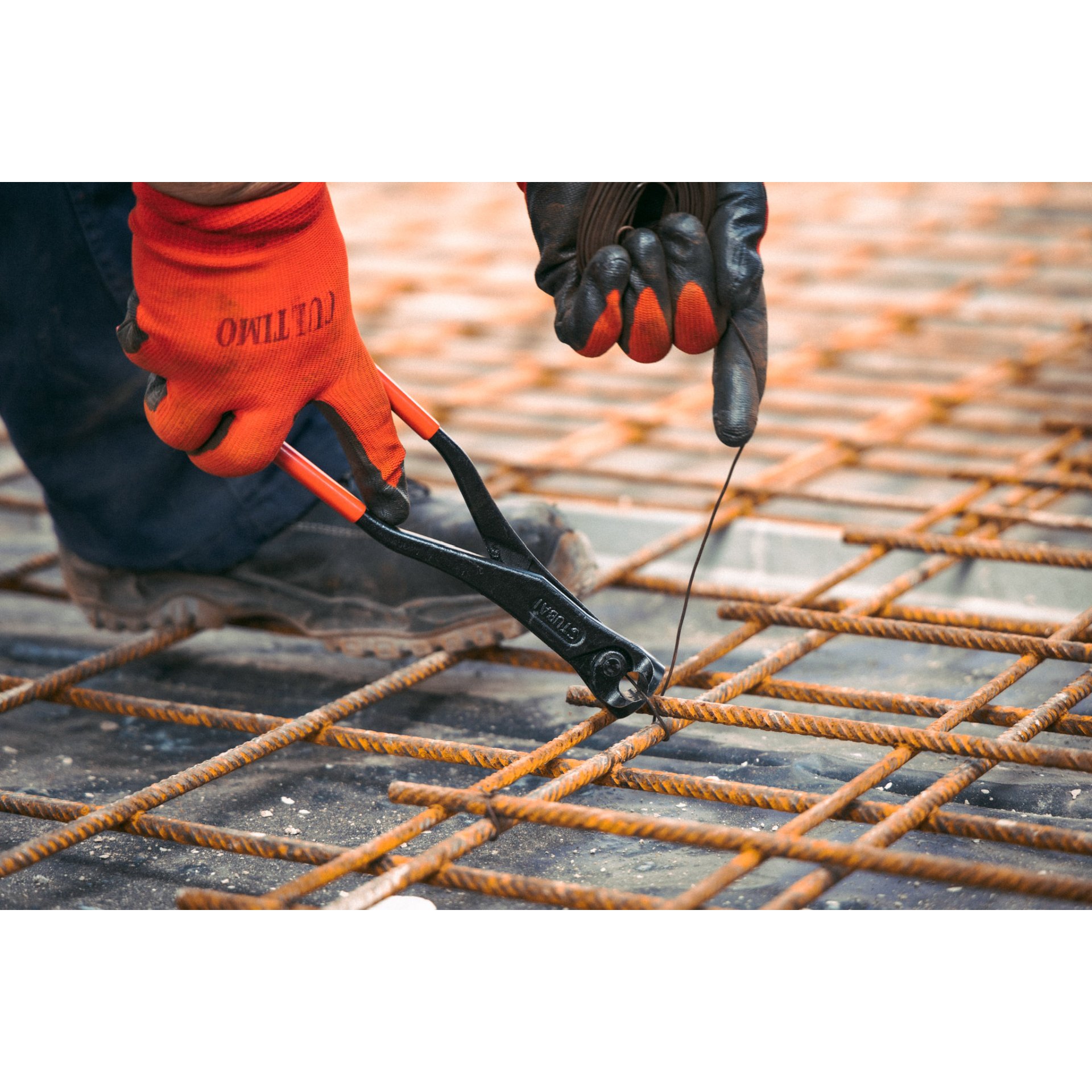 Utensil für die Küche, Zangen, Kleidung, Handschuh