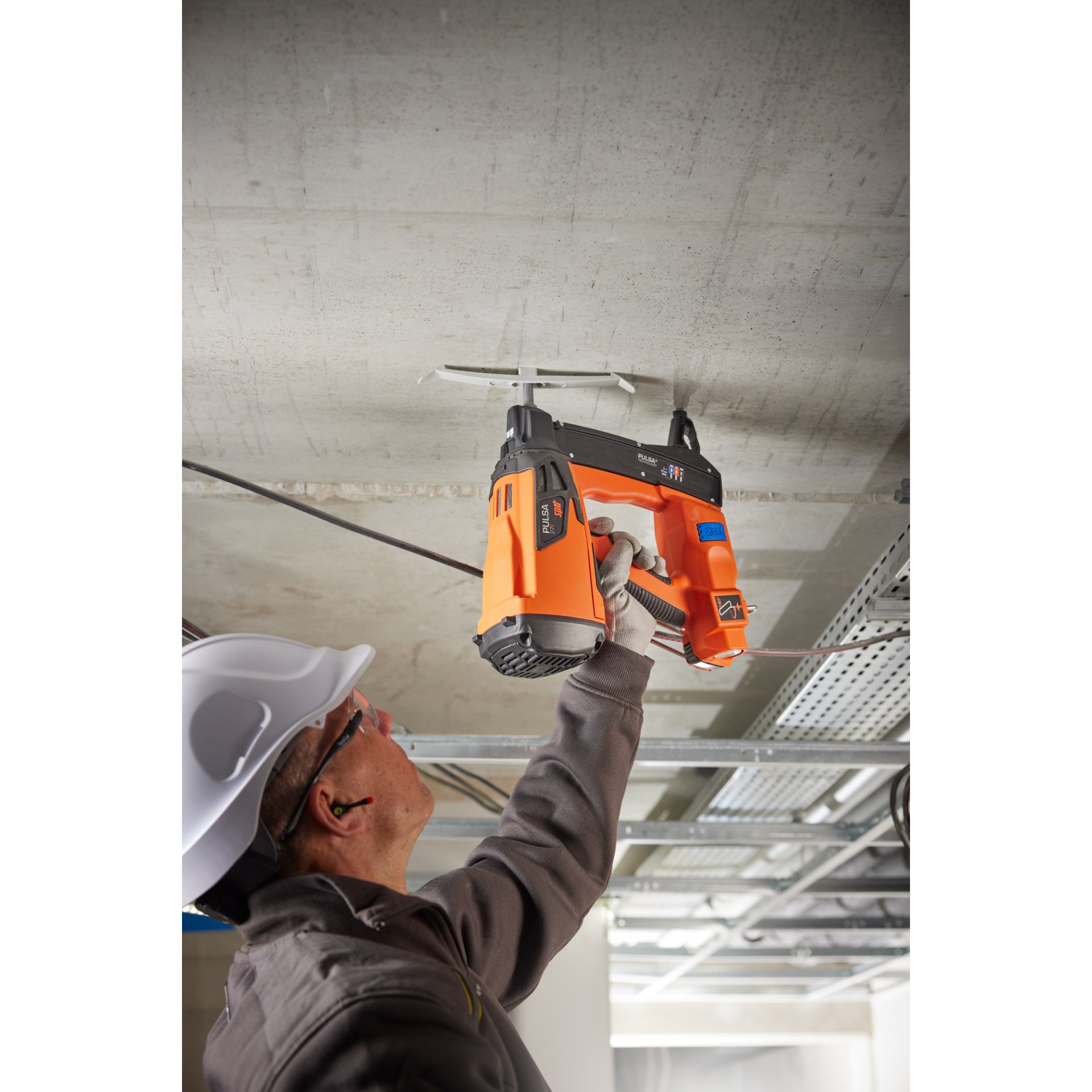 Person, Arbeiter, Gerät, Elektrische Bohrmaschine, Werkzeug