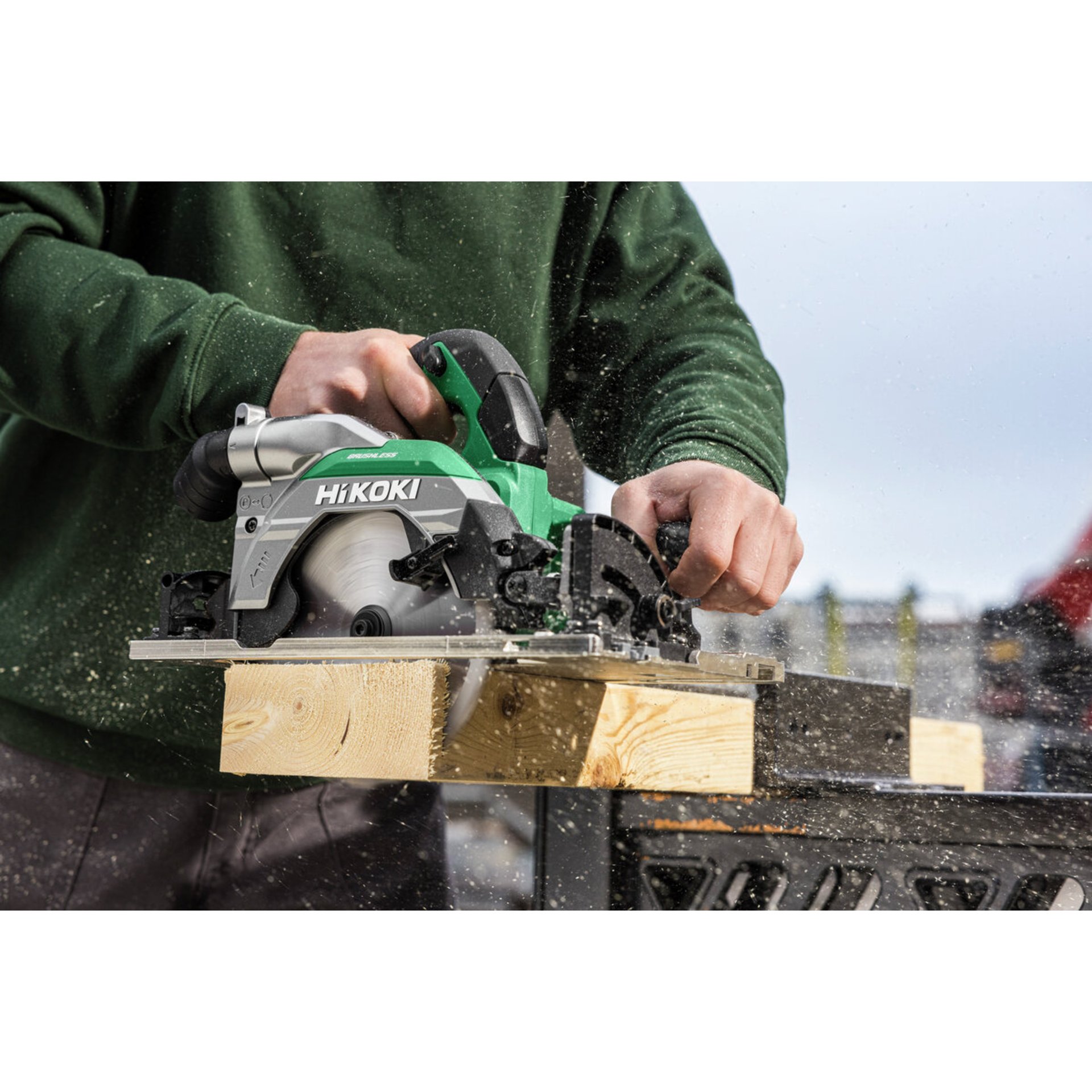 Person, Holzbearbeitung