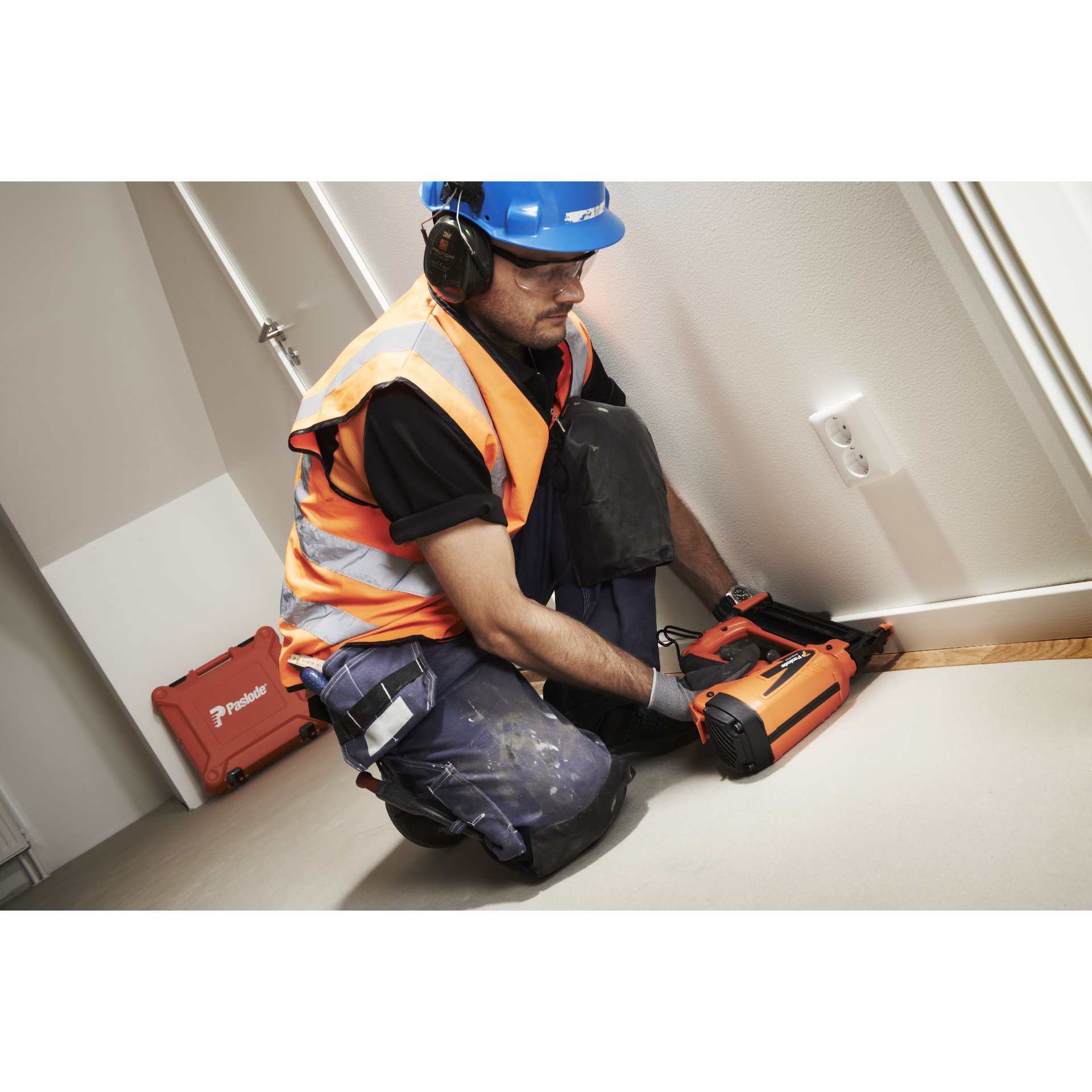 Person, Arbeiter, Kleidung, Schutzhelm, Helm