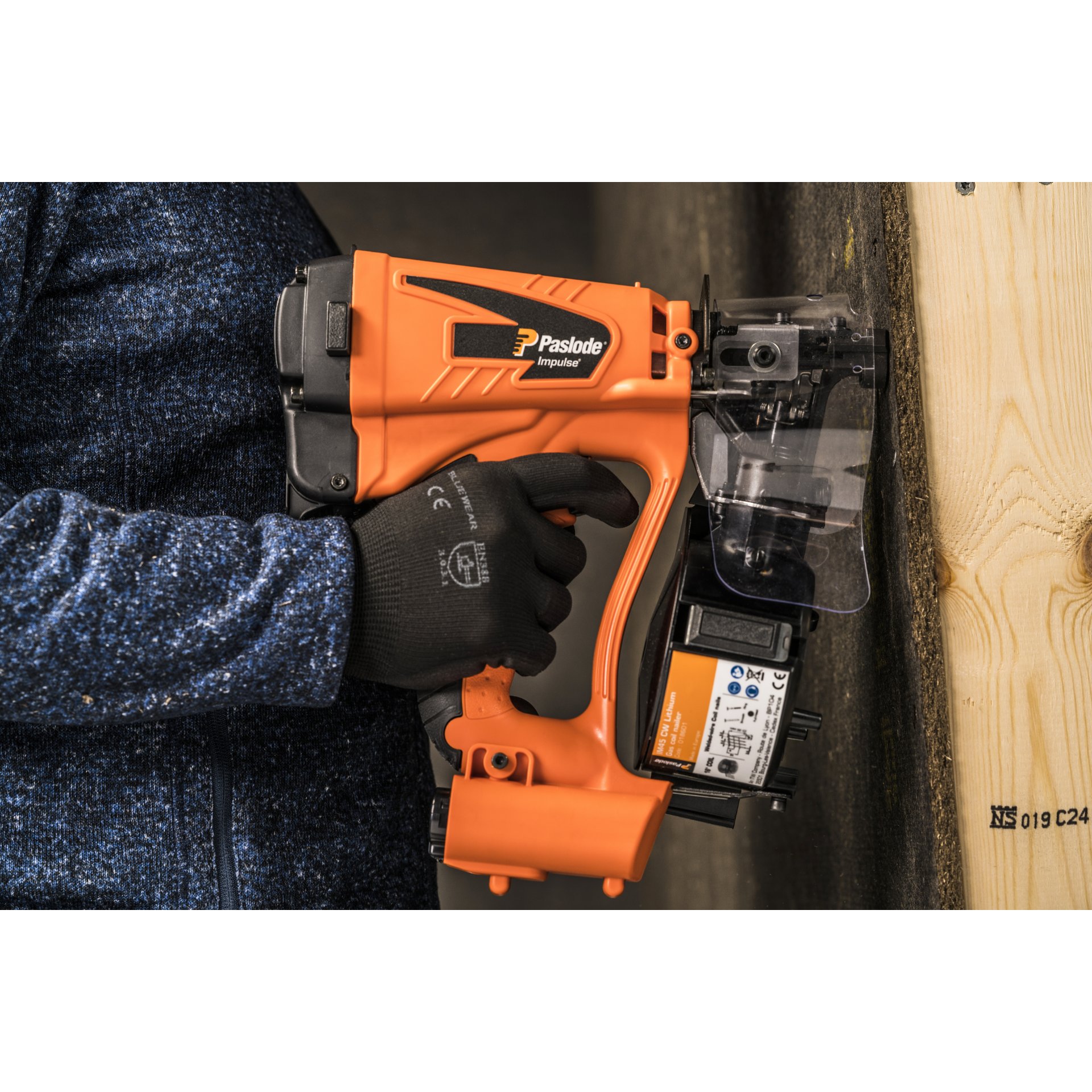 Gerät, Elektrische Bohrmaschine, Werkzeug, Drinnen, Innenarchitektur