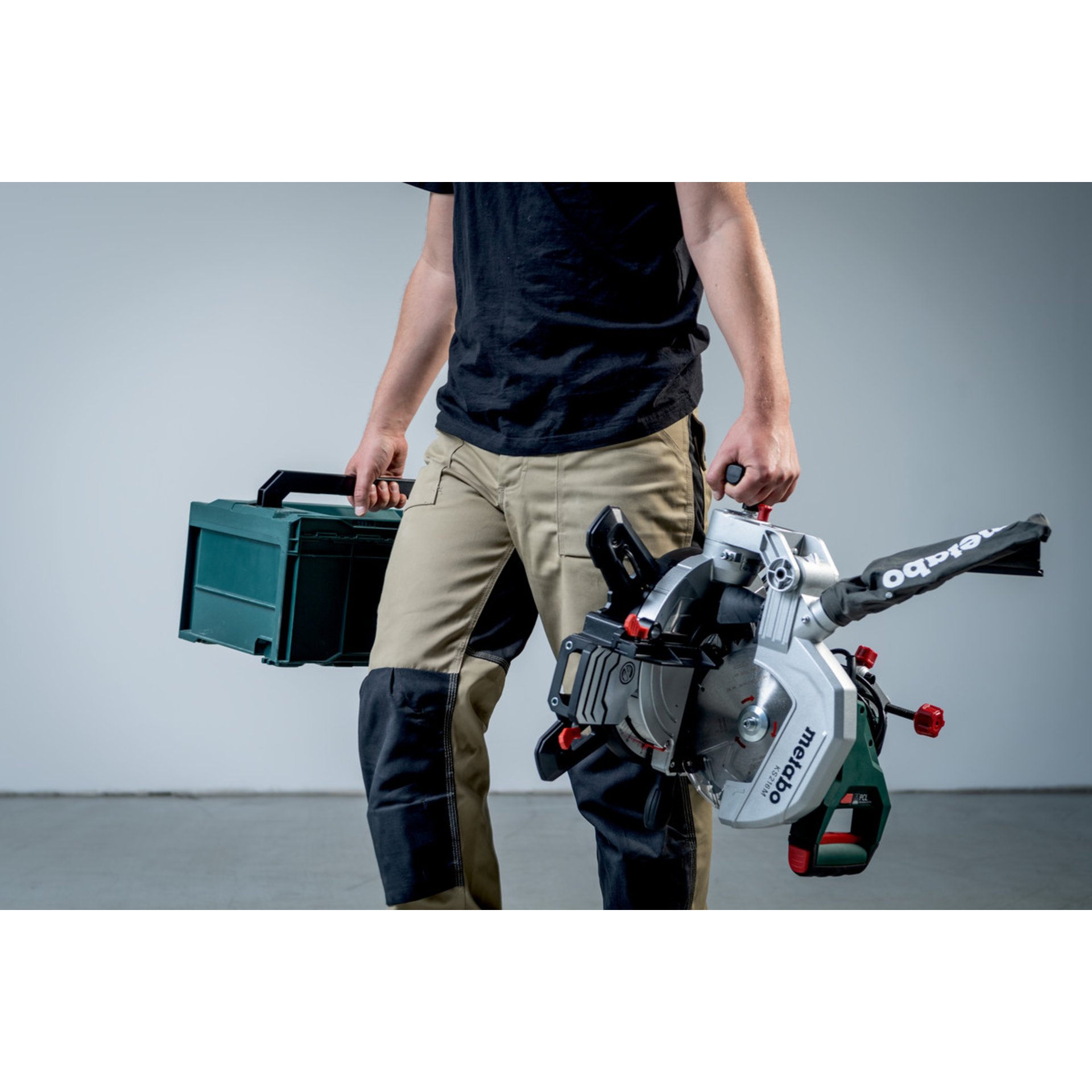 Erwachsener, Männlich, Mann, Person, Hosen