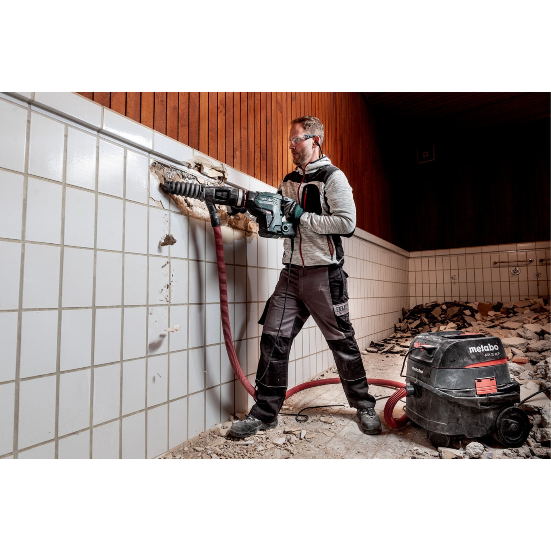 Drinnen, Innenarchitektur, Gerät, Elektrische Bohrmaschine, Werkzeug